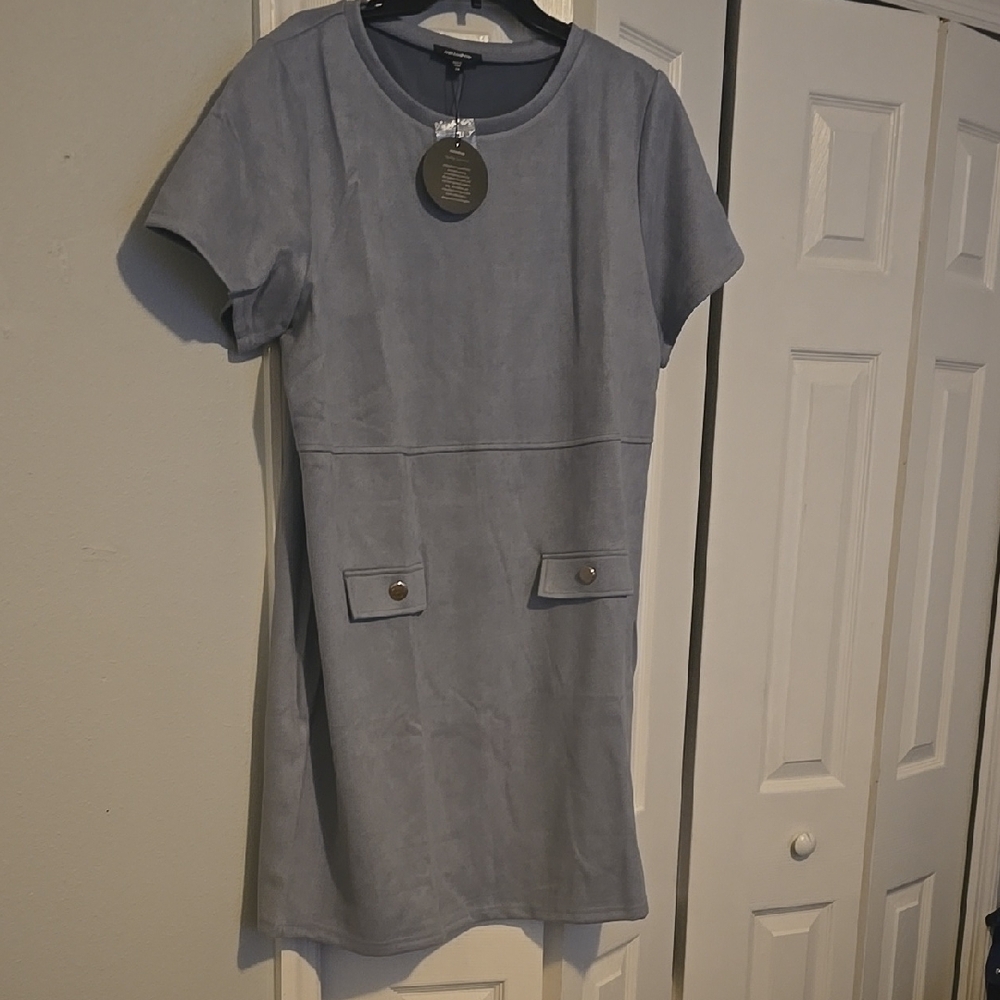 Gray Short Sleeve Dress with Pockets